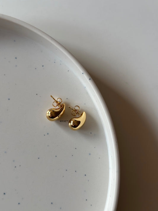 Mini Drop Earring