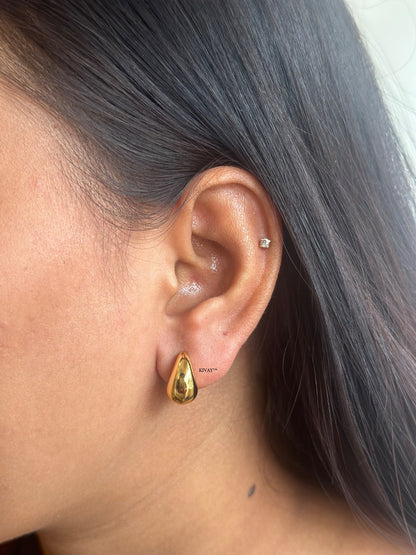 Mini Drop Earring