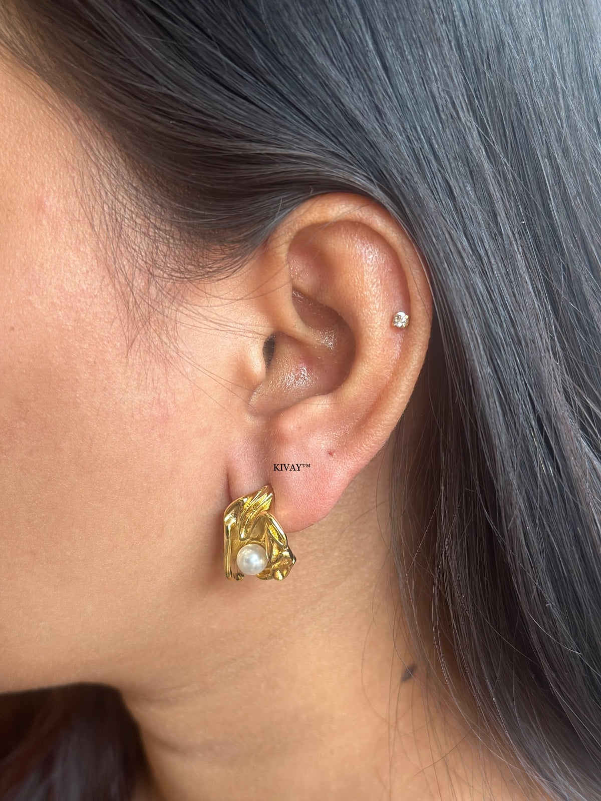 Violet Earring