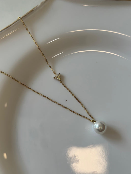 Pearly Necklace