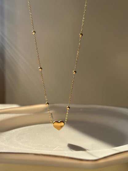 Urvi Heart Necklace