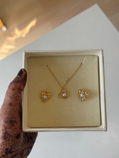 Pearlista Heart Gift Set