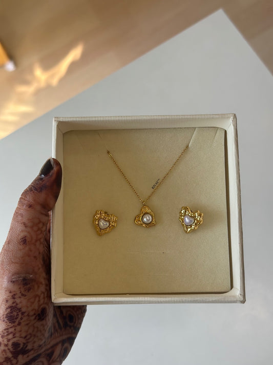 Pearlista Heart Gift Set