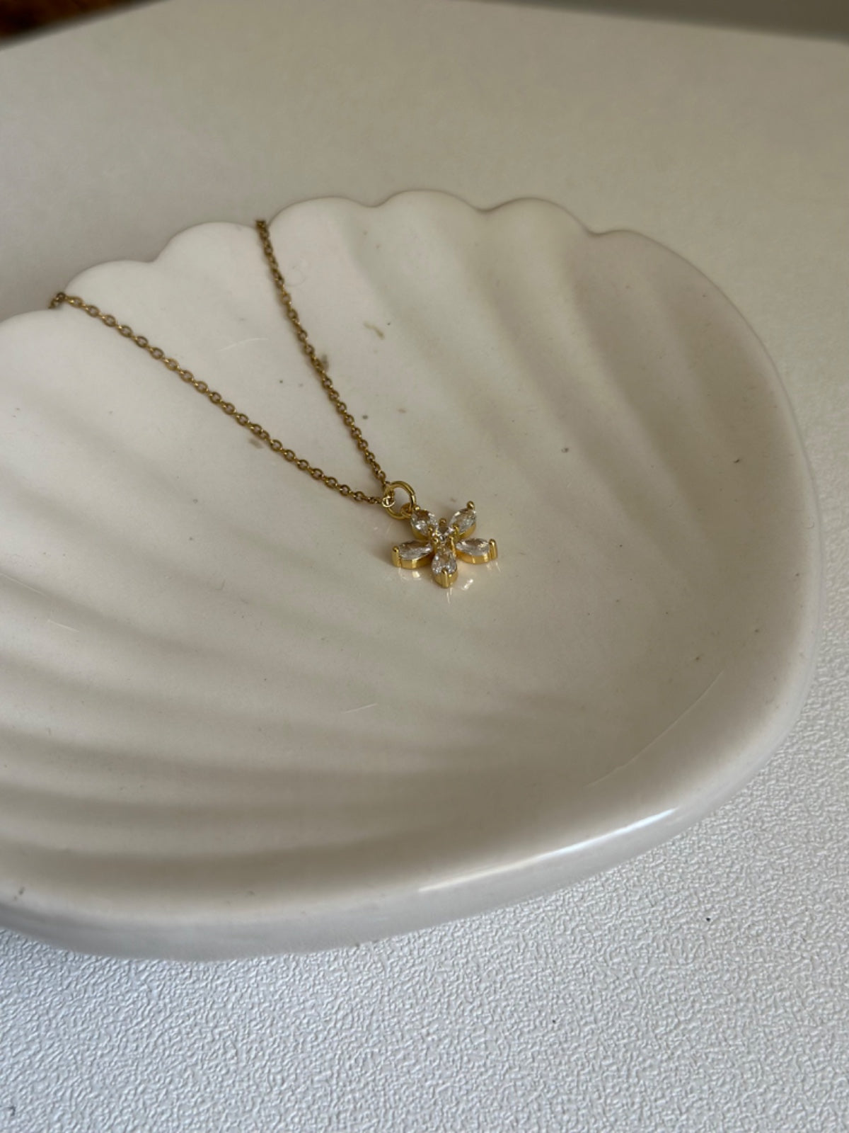 Della Necklace